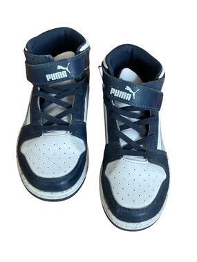 Boys Puma high top shoes